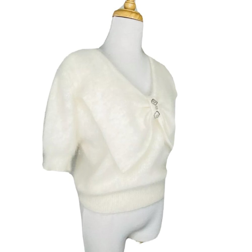 I B DIFFUSION Angora Sweater Dolman Sleeve Ivory Beaded Bow Accent Vintage Top - Picture 13 of 14